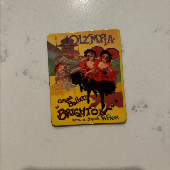 Two French magnets. - Picture 2 of 4